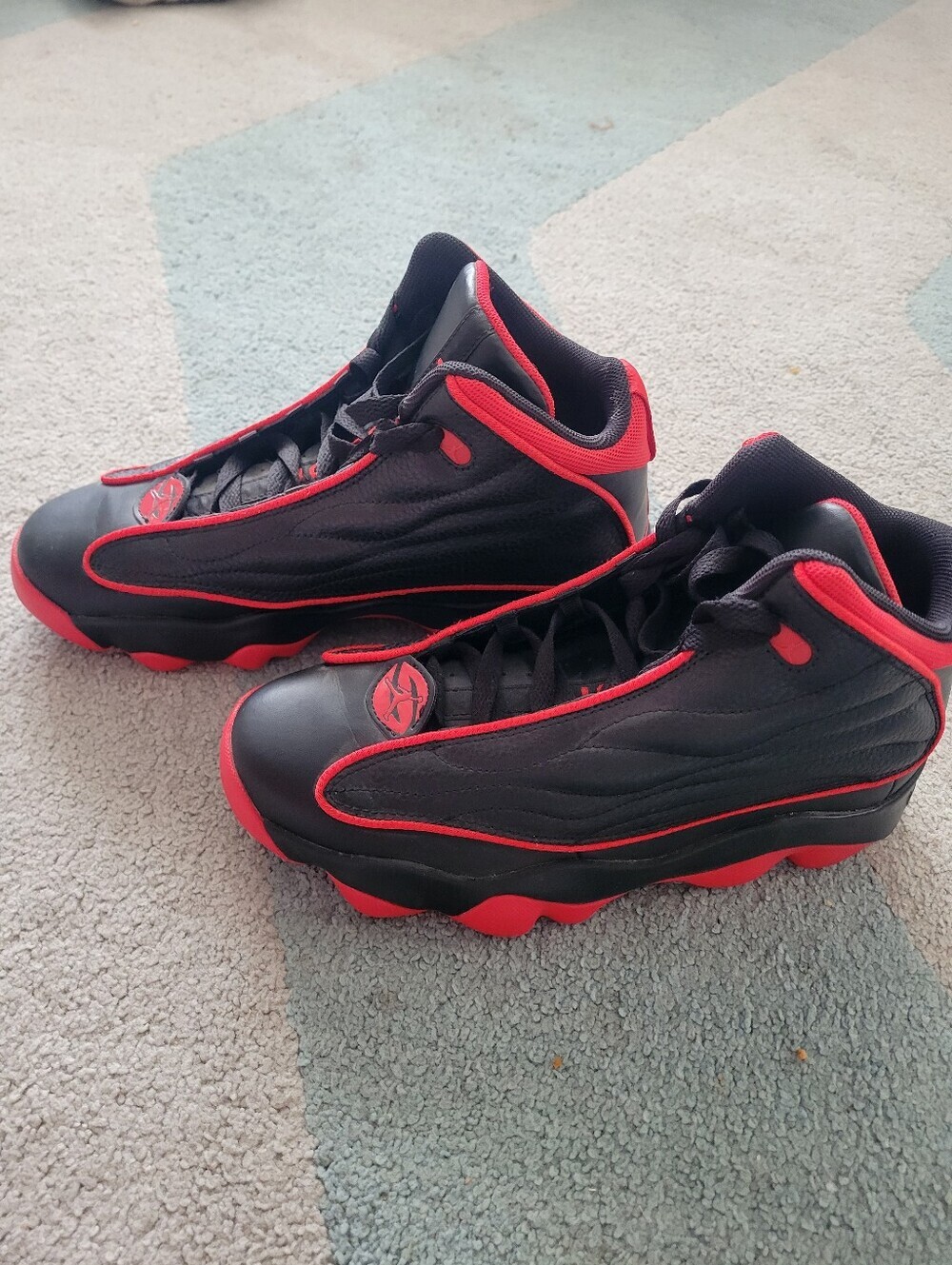 Jordan Pro Strong GS Black University Red Kids Athletic Sneaker